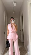 Pembe Kruvaze Yaka Pileli Yelek Pantolon Takım