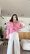 Pembe Ön Bağlamalı Fırfırlı Gömlek 