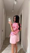 Pembe Ön Pileli Kemerli Şort