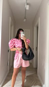 Pembe Ön Pileli Kemerli Şort