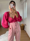 Pembe Sırt Dekolteli Bluz