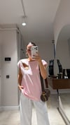 Pembe Taş Dekolteli Vatkalı Tişört 