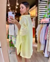 Sarı Yanı Yırtmaçlı Oversize Gömlek