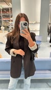 Siyah Arka Yırtmaç Detaylı Vatkalı Blazer Ceket 