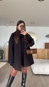 Siyah Atkılı Kaşe Oversize Ceket 