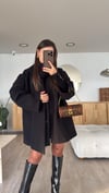 Siyah Atkılı Kaşe Oversize Ceket 