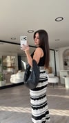 Siyah Beyaz Ajurlu Katlı Marka Model Etek