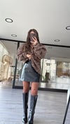 Siyah Dikiş Detaylı Mini Deri Etek 