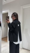 Siyah Ekru Sırtı Yırtmaçlı Blazer Ceket