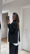 Siyah Ekru Sırtı Yırtmaçlı Blazer Ceket