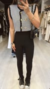 Siyah Fitilli Paça Yırtmaçlı Marka Model Tayt
