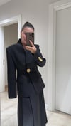 Siyah Gold Düğmeli Hakim Yaka Blazer Ceket 
