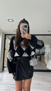 Siyah Gümüş Pullu Oversize Kazak