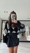 Siyah Gümüş Pullu Oversize Kazak