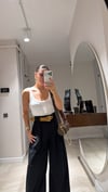 Siyah Köprü Detaylı Kemerli Pantolon