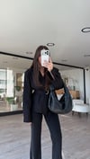 Siyah Kruvaze Yaka Kuşaklı Marka Model Gömlek