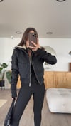 Siyah Marka Model Yaka Kürklü Deri Ceket