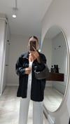 Siyah Oversize Tek Cepli Gömlek