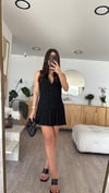 Siyah Pileli Marka Model Yelek Elbise