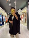 Siyah Yan Gümüş Düğmeli Gömlek