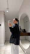 Siyah Yan Yırtmaçlı Oversize Gömlek