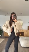 Bej Fermuarlı Cepli Bomber Ceket 