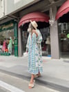 Taş Renk Mavi Desenli Kuşaklı Elbise