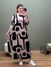 TORBA CEP BALON ELBİSE SİYAH MANGO DESEN  