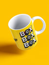 BOX BOX BOX Baskılı Sarı Kahve Kupa Bardak