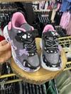PEMBE & SİYAH LASTİK BAĞCIKLI SNEAKER