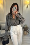 Kolları Volanlı Oversize Tasarım Gömlek Füme