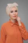 Bej Pratik Hazır Geçmeli Tesettür Bone Sandy Kumaş Fiyonklu Büzgülü - Hürrem 7006
