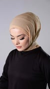 Bej Pratik Hazır Geçmeli Tesettür Eşarp Sandy Kumaş Arkadan Çıtçıtlı - Hürrem Bone 2206_12