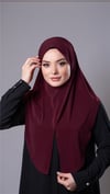 Bordo Pratik Hazır Geçmeli Tesettür Eşarp Sandy Kumaş Yırtmaçlı Düz Hijab - Hürrem Bone 2310_16