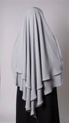 Gri Pratik Hazır Geçmeli Tesettür Eşarp Medine İpeği Kumaş Arkadan Bağlamalı Çift Katlı Sufle Hijab - Hürrem Bone 2302_15