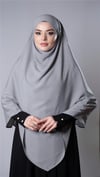 Gri Pratik Hazır Geçmeli Tesettür Eşarp Medine İpeği Kumaş Arkadan Bağlamalı Çift Katlı Sufle Hijab - Hürrem Bone 2302_15