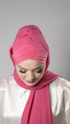 Pembe Pratik Hazır Geçmeli Bone Şal Şifon Kumaş Kendinden Boneli Üç Bantlı - Hürrem Bone 1451_04