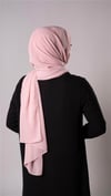 Pudra Pratik Hazır Geçmeli Şal Şifon Kumaş Hijab Bone - Hürrem Bone 3009_06