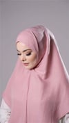 Pudra Pratik Hazır Geçmeli Tesettür Eşarp Pamuk Caz Kumaş Düz Hijab - Hürrem Bone 2306_06