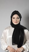 Siyah Pratik Hazır Geçmeli Bone Şal Şifon Kendinden Boneli Taşlı Elişi İşlemeli - Hürrem Bone 1450_01