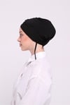 Siyah Pratik Hazır Geçmeli Tesettür Bone Sandy Kumaş Çapraz Fiyonklu Pratik Bone - Hürrem Bone 1834_01