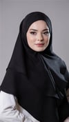 Siyah Pratik Hazır Geçmeli Tesettür Eşarp Pamuk Caz Kumaş Çift Katlı Düz Hijab - Hürrem Bone 2303_01