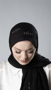 Siyah Pratik Hazır Geçmeli Tesettür Şal Örme Kumaş Taşlı Yıldız Desenli  - Hürrem Bone 2118Y_01