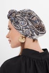 Taş Pratik Hazır Geçmeli Tesettür Bone Kesik Elyaf Retro Desenli - Hürrem Bone 2409_46