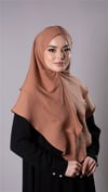 Yavru Ağzı Pratik Hazır Geçmeli Tesettür Eşarp Pamuk Caz Kumaş Çift Katlı Çapraz Hijab - Hürrem Bone 2304_35