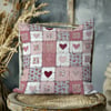 Country Patchwork Kalpler – Ahşap Zeminli Dijital Baskılı Kumaş