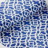 Mavi-Beyaz Geometrik Motif Desenli Dijital Baskılı Kumaş