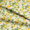 Pastel Zeminde Limon Çiçekleri Baharı Dijital Baskılı Kumaş
