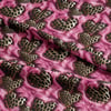 Pembe Peluş Zeminde Leopar Kalpler Dijital Baskılı Kumaş