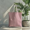 Pudra Pembe – Ekru 2,5 cm Çizgili Dijital Baskılı Kumaş